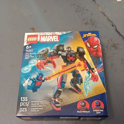 LEGO® Super Heroes Miles Morales Mech vs. Spider-Man 2099 76337