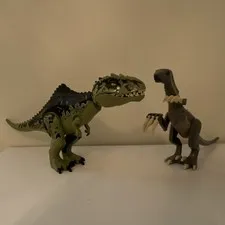 LEGO Jurassic World therizonosaurus and giganotosaurus (good condition)