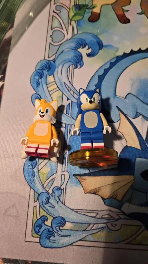 Sonic the Hedgehog and Tails Miles Prower Lego Minifigures