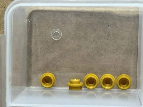 LEGO Parts - Pearl Gold Plate, Round 1 x 1 - No 4073 - QTY 5