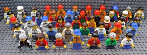 LEGO Minifigure Lot City Classic Town People Police Robbers Construction Workers