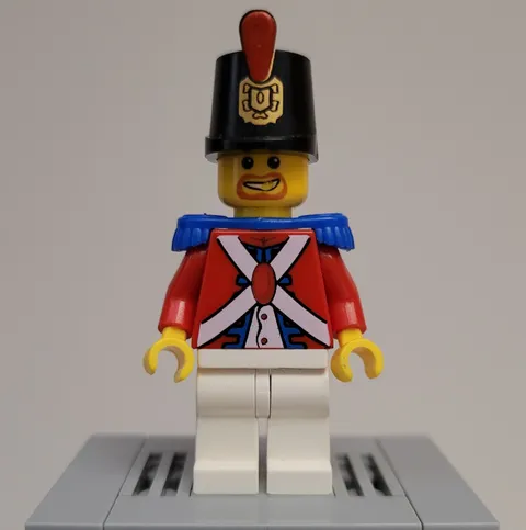LEGO Pirates | pi098 Imperial Soldier II Minifigure | 10210 6241 | 2009