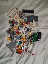 Misc Legos Mixed Lot Parts Pieces And 4 Mini Figs  From Set #60262