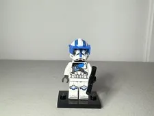 LEGO Star Wars Clone Trooper Minifigure w/ Blaster 
