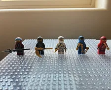 LEGO NINJAGO Ninja Minifigures Lot of 5 w/ Weapons, Mixed Colors