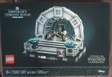 LEGO Star Wars: Emperor's Throne Room Diorama (75352) New Factory Sealed Retired