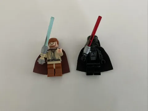Both Obi Wan And Darth Vader Light Up Collectible Lego Minifigures THEY WORK!