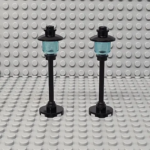 Lot of 2 Lego Street Light Pole Lamp Trans-Light Blue Globe Round Base City Town