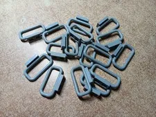 LEGO BULK LOT OF 16 LIGHT BLUISH GRAY BAR RAIL FENCE 1X4X2 #6187