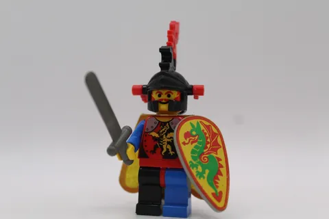 Lego Castle Minifigure cas219 Dragon Knights Dragon Master Red Plumes Figure Lot