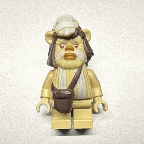 LEGO Star Wars Ewok light brown with headdress