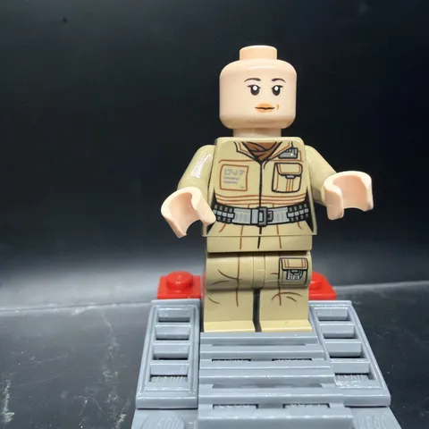 LEGO Star Wars Rose Tico Minifigure The Last Jedi sw0857 No Hair