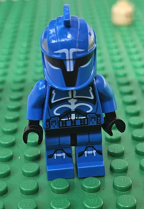  LEGO Star Wars Senate Commando Captain - Printed Legs Minifigure