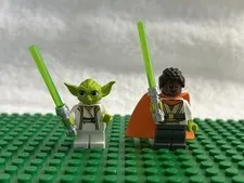 LEGO Star Wars Young Jedi Minifigures Master Yoda and Kai Brightstar