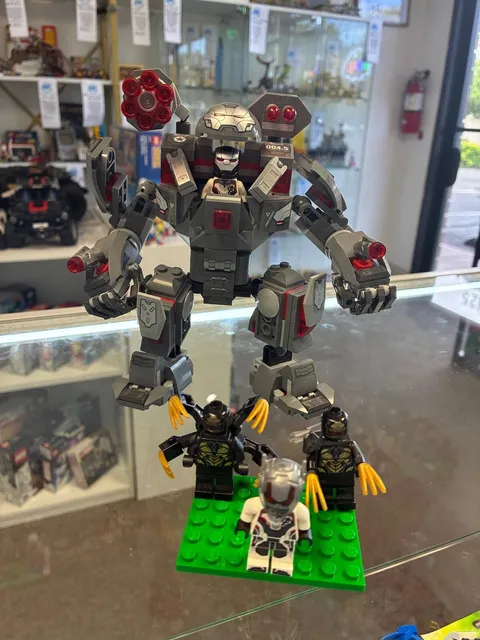 76124 Marvel War Machine Buster - Used