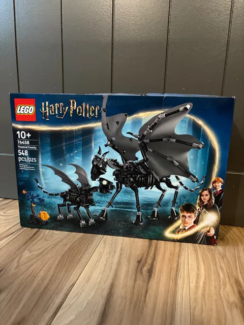 LEGO Harry Potter 76458 – Thestral Family Bring the magical world of Harry Potte