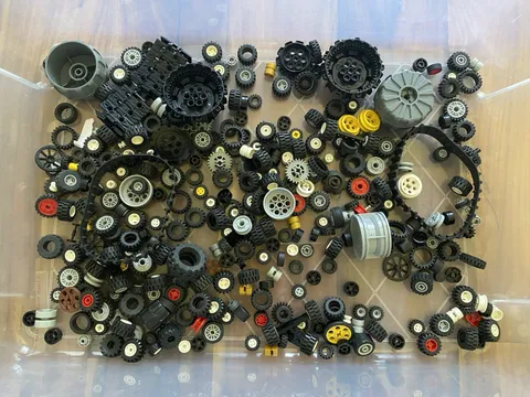 LEGO Technic MIX BULK Wheels and Tires 1LB 5 oz #65