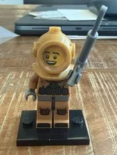 LEGO Mini Figure Series 8 Diver Complete Set