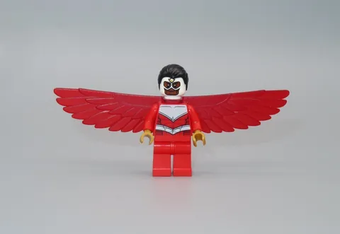 LEGO Super Heroes Avengers Falcon red wings minifigure  76018