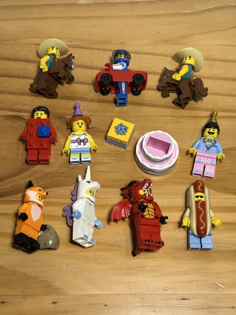 Lego Minifigure Lot Of 10: Unicorn, Hot Dog, Fox, Dragon, Birthday, Cowboy ++