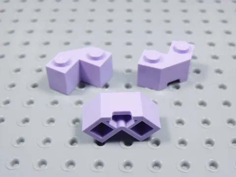 LEGO Lot of 3 Lilac Light Purple 2x2 Facet Bricks BN