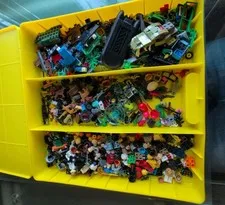 Huge! LEGO Minifigures Lot Rare Retired Figures  Parts Weapons Accs & More! 