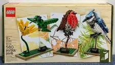LEGO Ideas Birds of the World 21301 Model Set