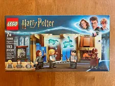 LEGO  Harry Potter 75966 - Room of Requirement - New in Sealed Box