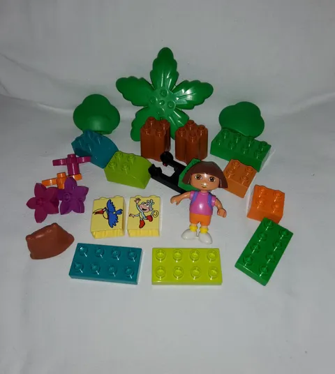 LEGO 7330 Duplo Dora the Explorer Dora's Treasure Island 2004 Replacement Pieces