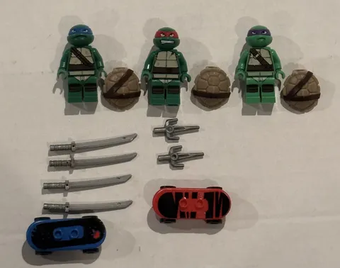 Lego Teenage Mutant Ninja Turtles Leo Raph Donnie w/weapons Minifigure lot