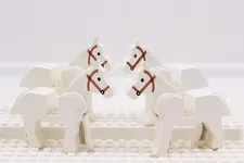 LEGO Lot of 4 White Horse Animal Figures 4493c01pb04 Castle Western