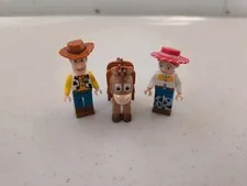 Lego Toy Story Minifigures Lot Woody, Jessy, Bullseye
