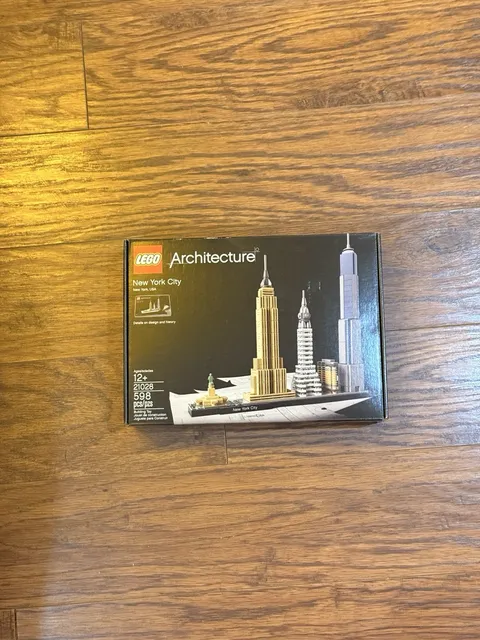 LEGO ARCHITECTURE: New York City (21028)