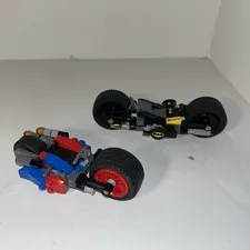 LEGO DC Comics 76053 Gotham City Cycle Chase( Incomplete) (NoFIGURES)