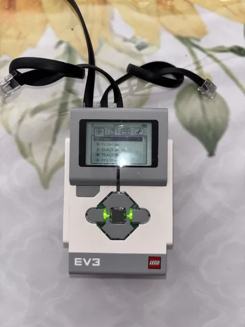 LEGO MINDSTORMS EV3 Intelligent Brick Controller w/ Cables USB STEM