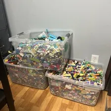 Bulk LEGO LOT 5 pound box of Bricks, parts, Pieces, Tires accessories five pound