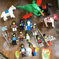 Vintage Lego Castle Minifigure Lot With Dragon Merlin & Horses