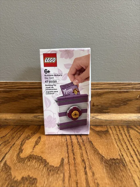 LEGO Miscellaneous Seasonal: Buildable Mothers' Day Card (5005878)