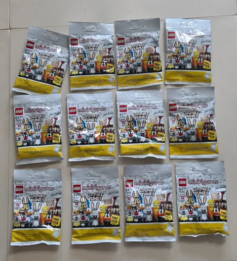 LEGO Minifigures 71030 Looney Tunes Complete Set of 12 NEW Unassembled Unbuilt
