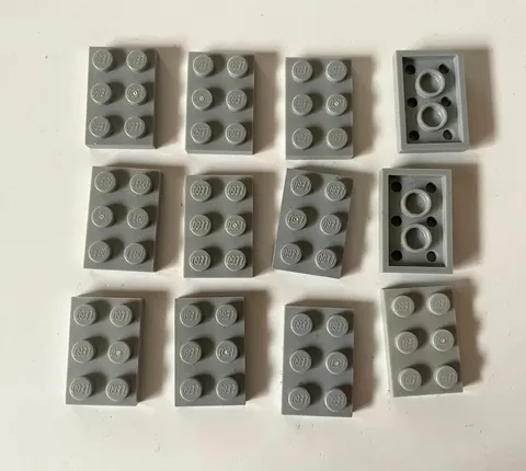 LEGO 2x3 LIGHT GRAY PLATE (12 pieces) #3021 Dots Building Blocks Parts