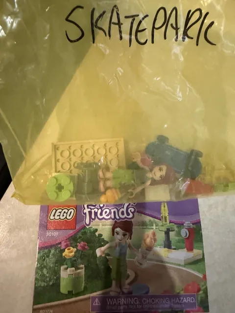 LEGO Friends Outdoor Fun Lot 3931 3937 30101 Splash Pool Speedboat Skate Park