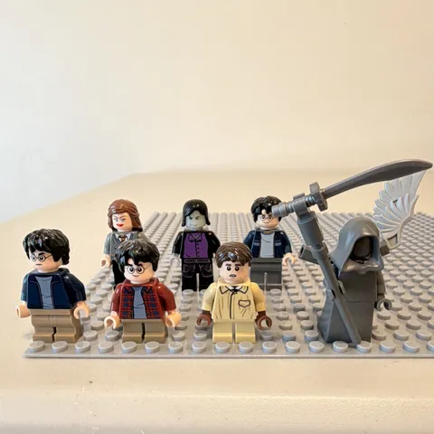 LEGO Harry Potter Minifigure Lot (7 Figures) Gray Hooded Figure w/ Scythe