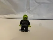 Lego Braniac Minifigure sh0195 (76040) (As seen in photo)