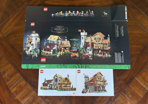 Lego 10332 Medieval Town Square (Box And Instructions Only)