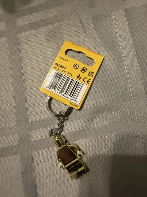 LEGO Gold Minifigure Key Chain 850807 new