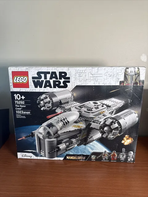 LEGO Star Wars The Mandalorian The Razor Crest 75292 **NEW & SEALED**