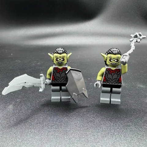 Lego 2 Moria Orcs Olive Green Minifigure Lord of the Rings 9473 lor011 Authentic