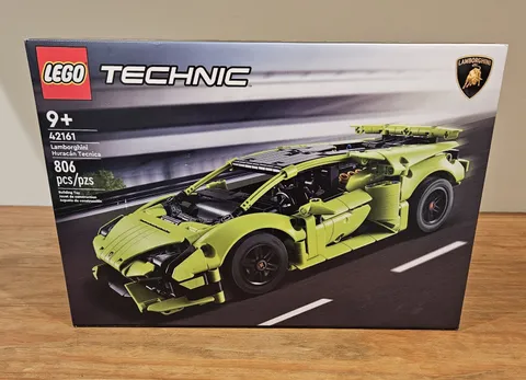 LEGO Technic Lamborghini Huracán Tecnica 42161 Supercar Toy Set V10 Engine