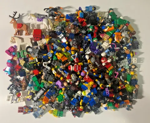 LEGO MINIFIGURE LOT OVER 2LB NINJAGO STARWARS CMF MARVEL DC ~ HTF ~ RARE ~ USED