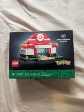 Rare Mini Pokemon Center Lego GWP Sealed